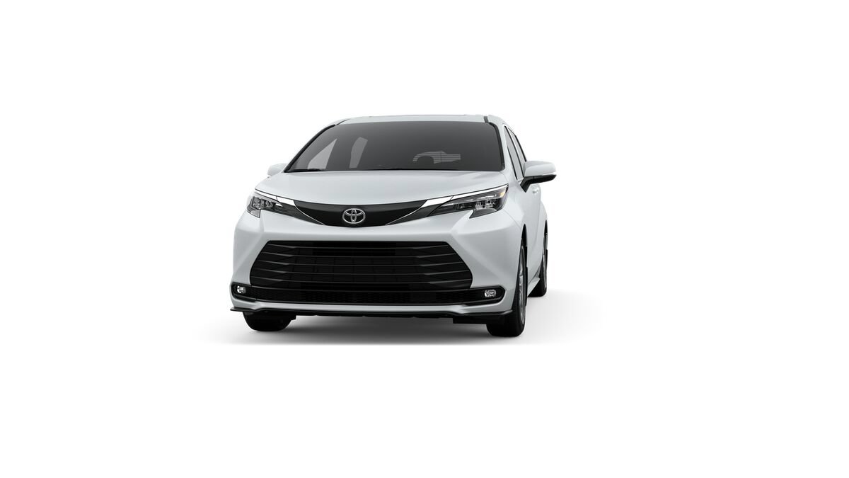 New 2026 Toyota Sienna XLE FWD image 18