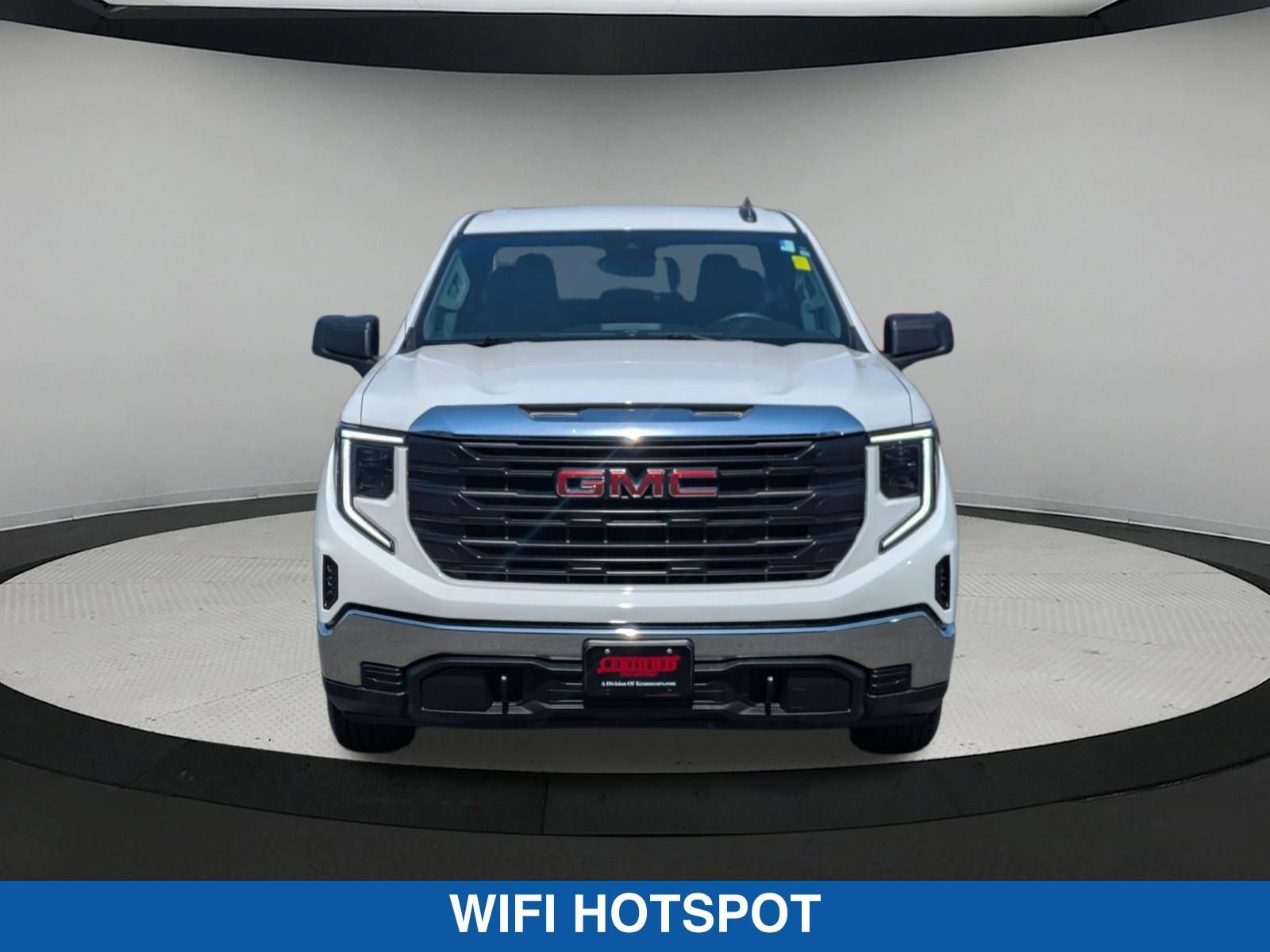 Used 2024 GMC Sierra 1500 Pro w/ Pro Value Package AWD/4WD image 9