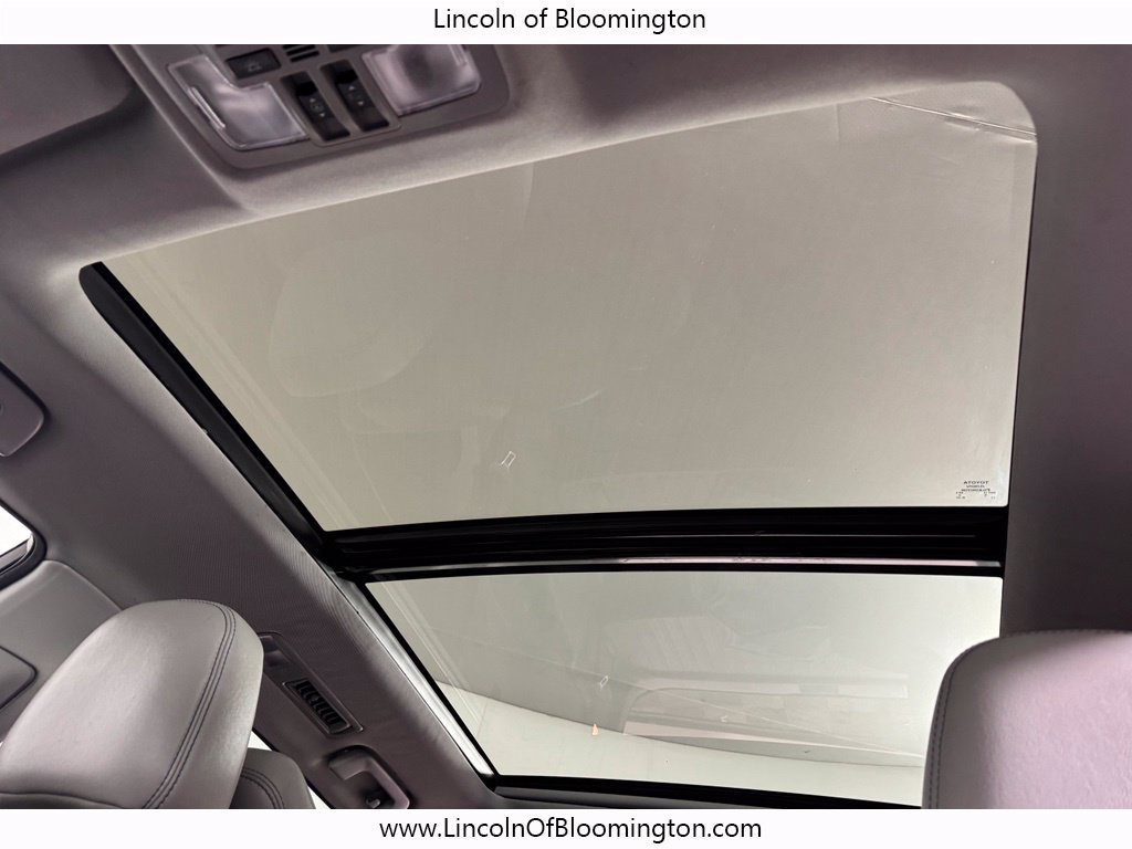 Used 2016 Toyota Highlander Limited Platinum AWD/4WD image 19