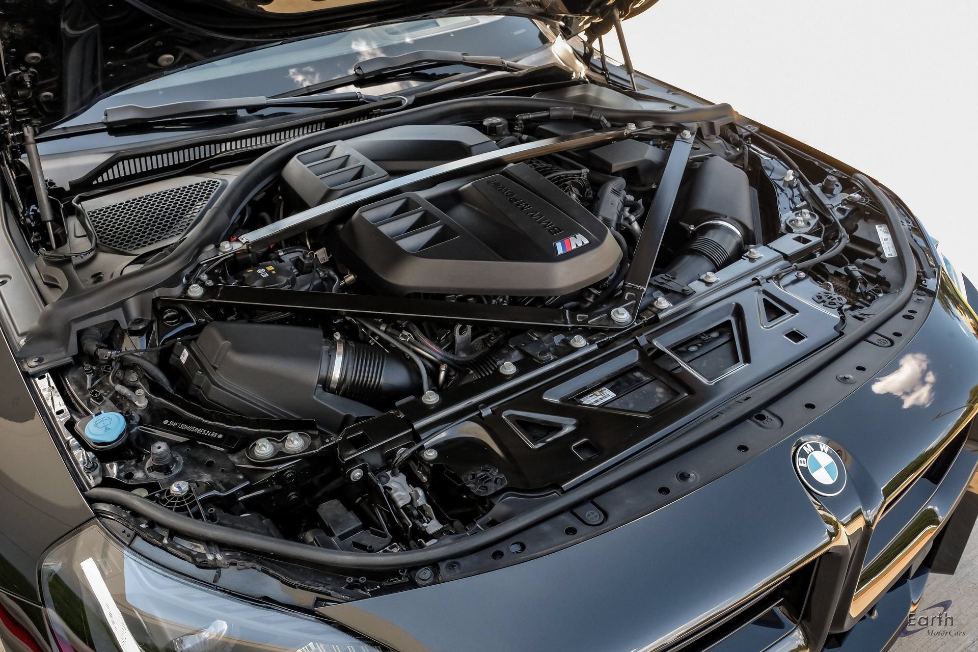 Used 2024 BMW M2 w/ Carbon Package RWD image 79