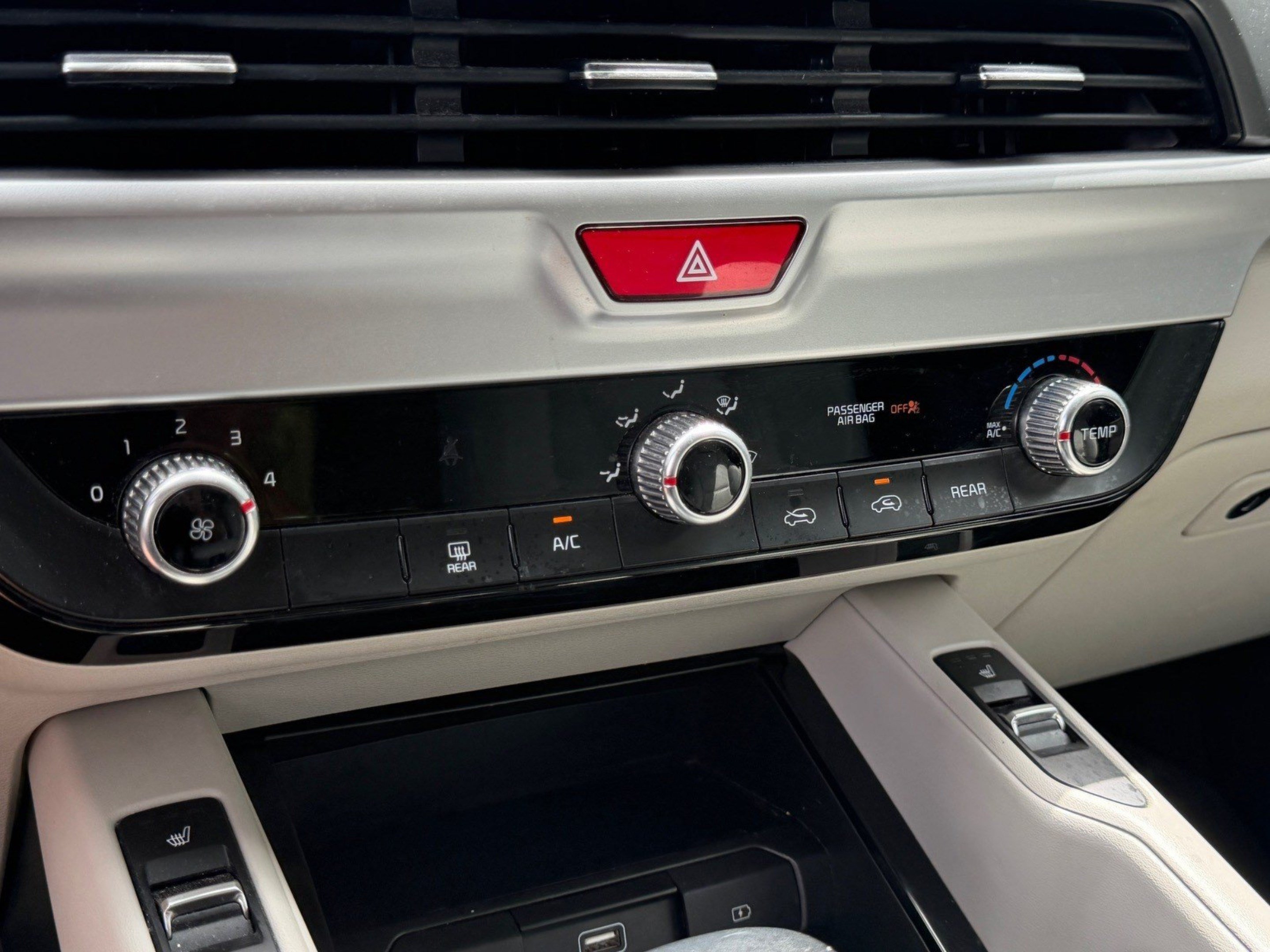 Used 2021 Kia Telluride S FWD image 35