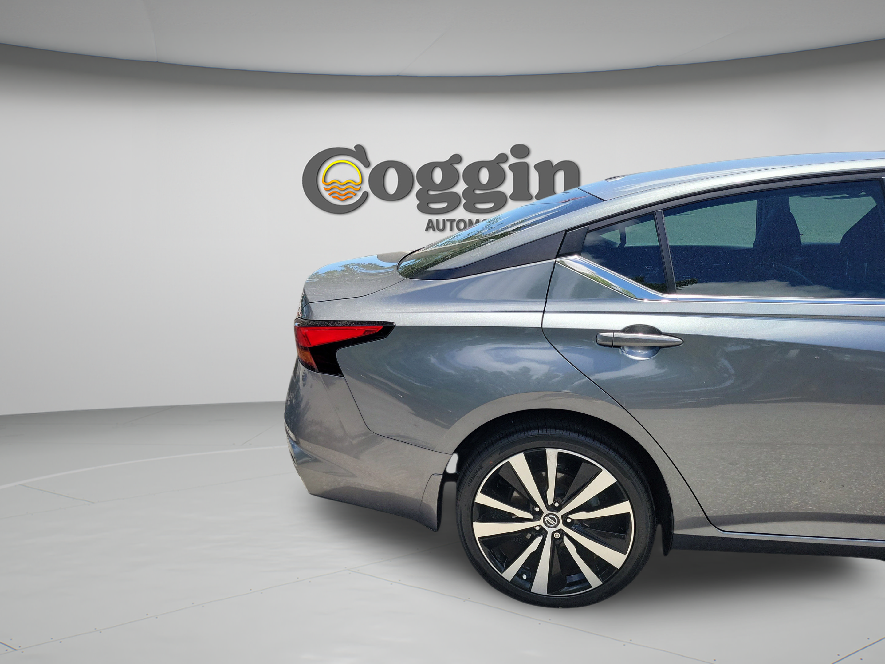 Used 2021 Nissan Altima 2.5 SR AWD/4WD image 31
