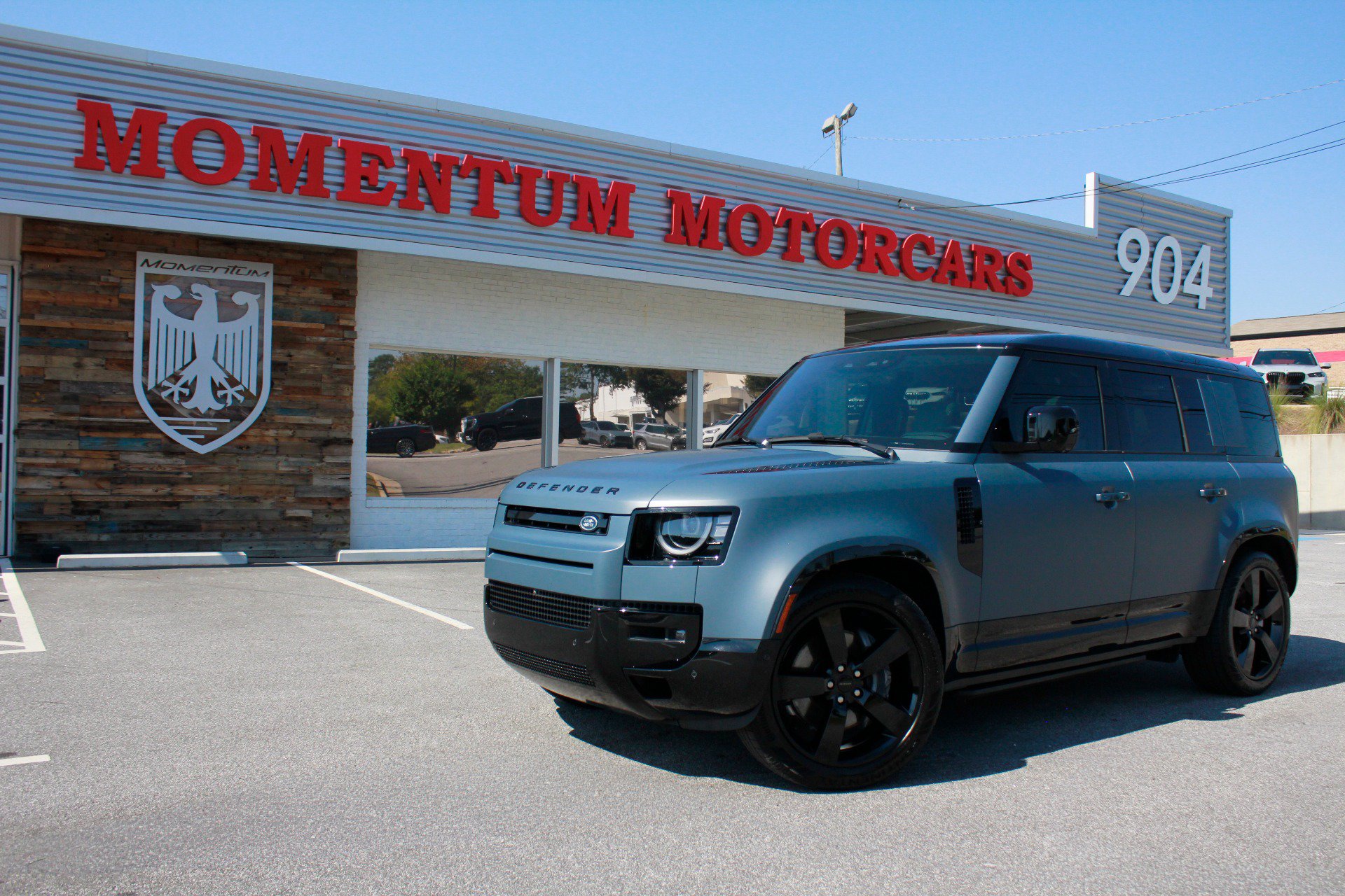 Used 2026 Land Rover Defender 110 X-Dynamic SE AWD/4WD image 87