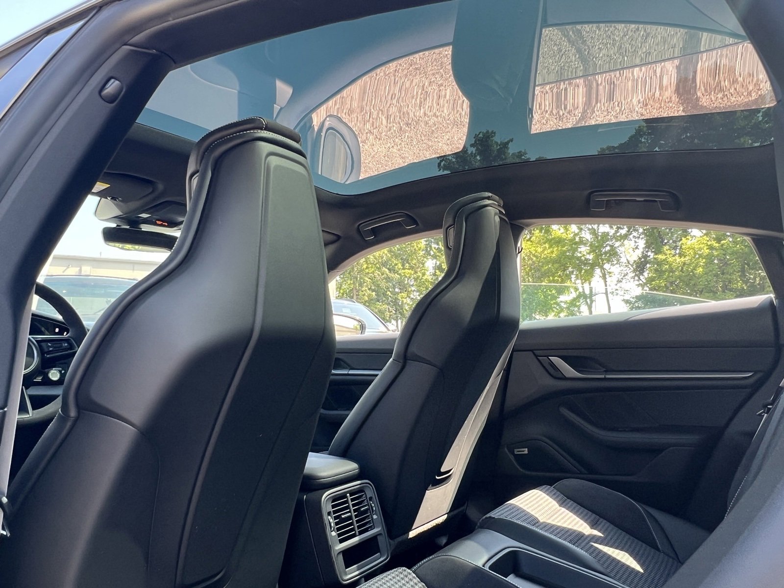 New 2025 Porsche Taycan image 22