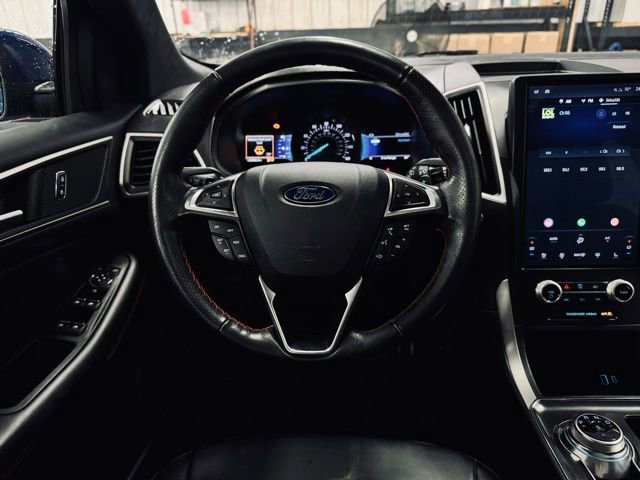 Used 2022 Ford Edge ST-Line w/ Class II Trailer Tow Package image 25