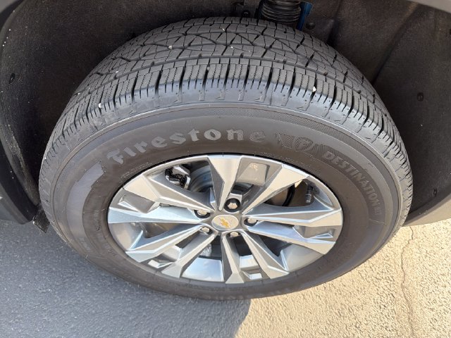Certified 2026 Chevrolet Equinox LT FWD image 24