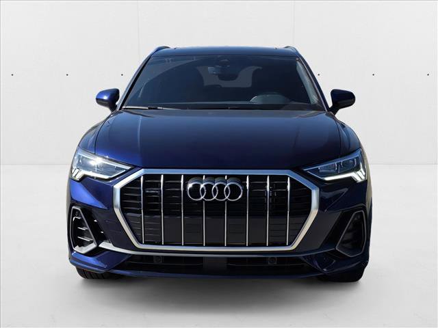 New 2025 Audi Q3 2.0T Premium w/ Convenience Package image 2