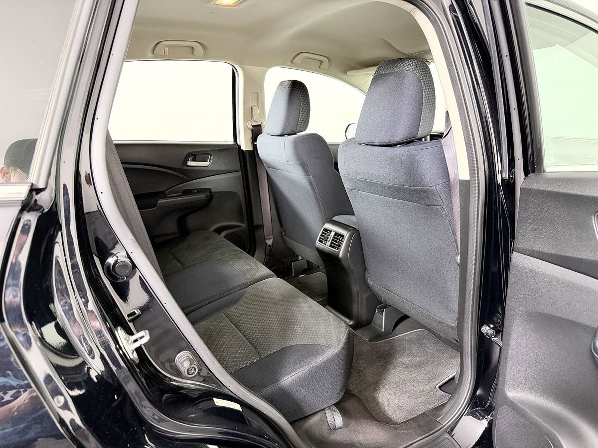 Used 2015 Honda CR-V LX image 38