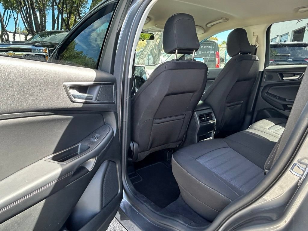 Used 2024 Ford Edge SE w/ Black Appearance Package AWD/4WD image 41