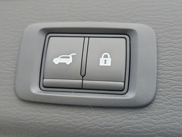 New 2026 Mitsubishi Outlander SEL FWD image 12