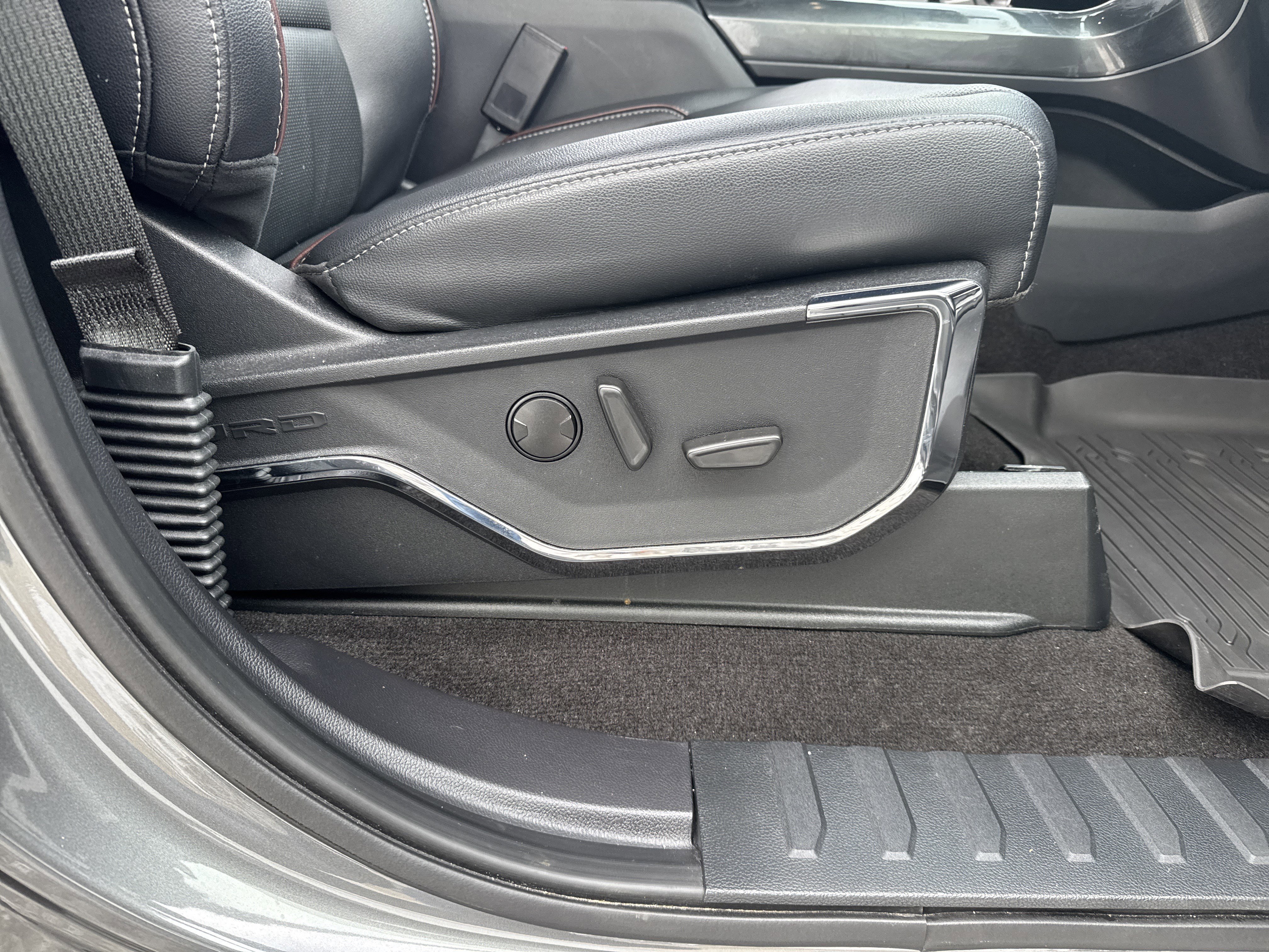 Certified 2022 Ford F150 Lariat w/ Max Trailer Tow Package image 35