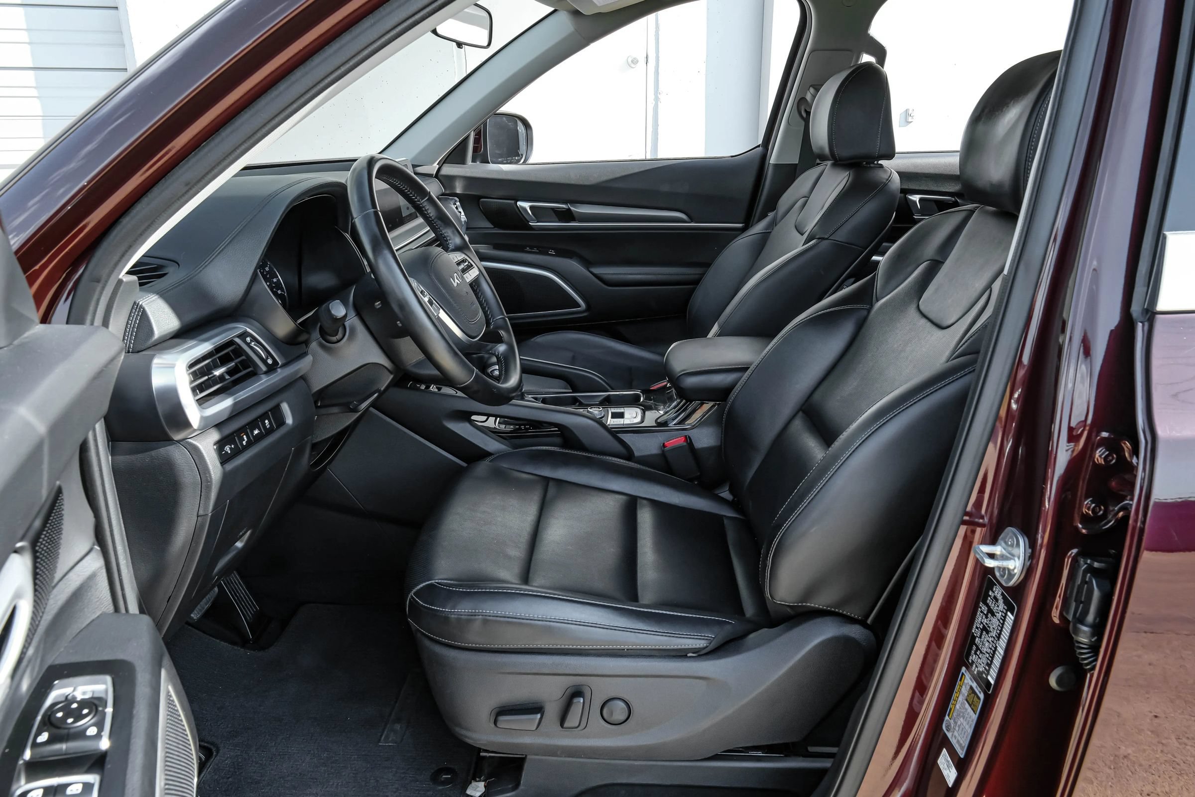 Used 2022 Kia Telluride S AWD/4WD image 4