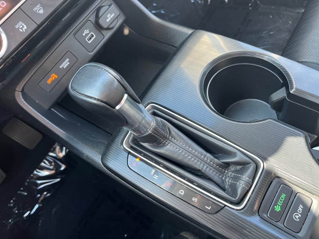 Certified 2024 Honda Civic EX-L image 25