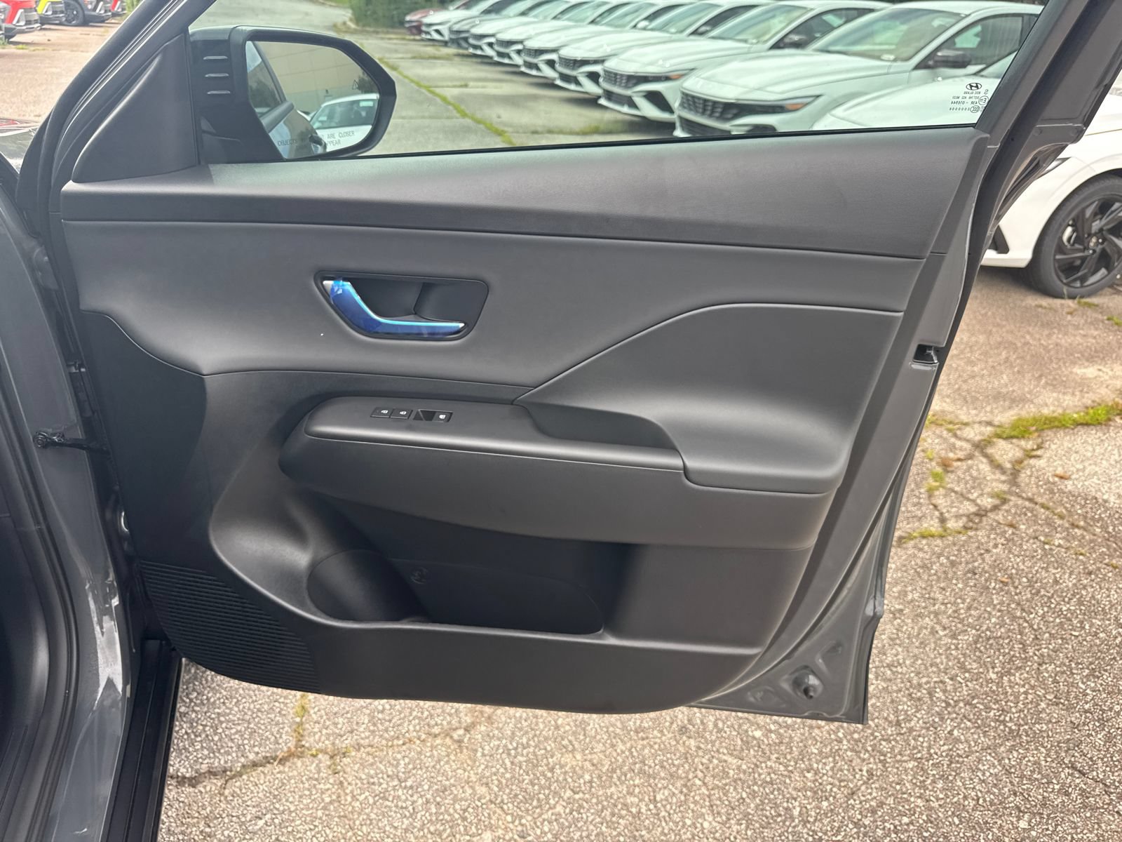 New 2026 Hyundai Kona SEL Premium FWD image 15