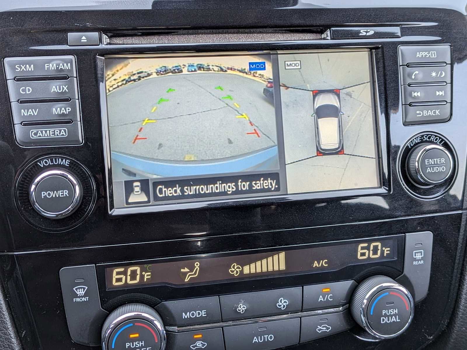 Used 2017 Nissan Rogue Sport SL w/ SL Premium Package image 29