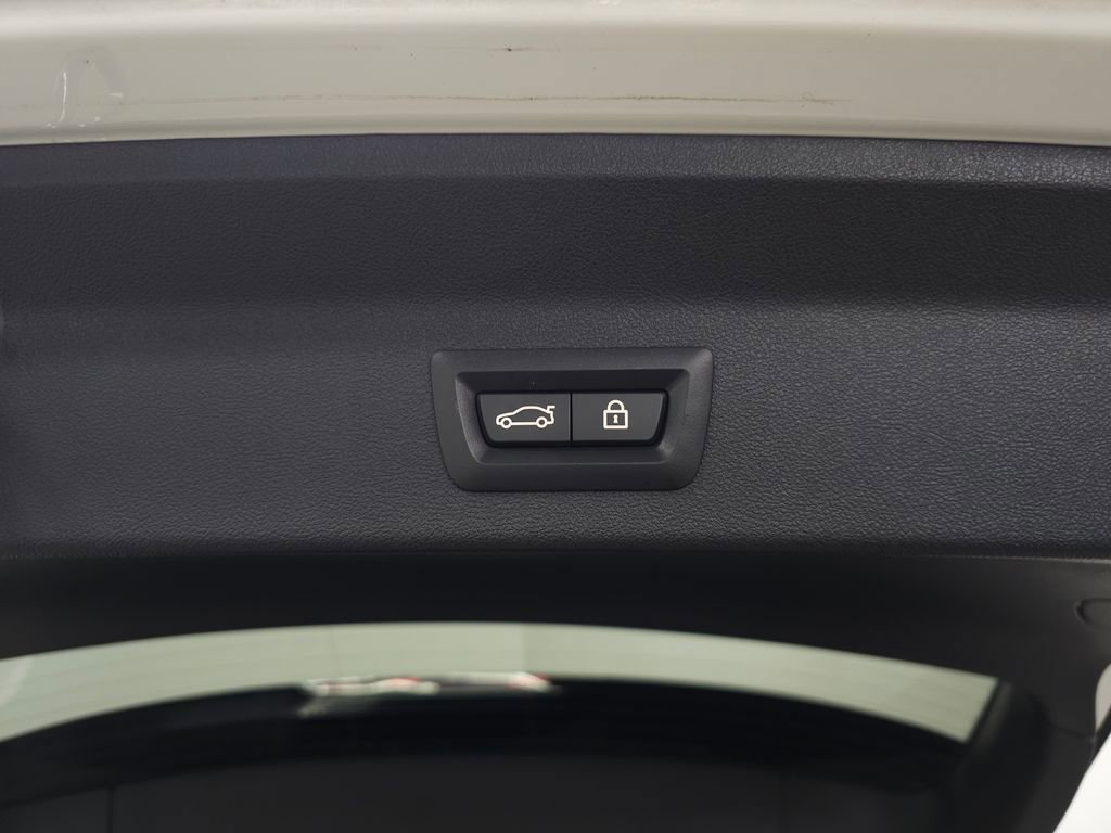 Used 2021 BMW X3 xDrive30i AWD/4WD image 10