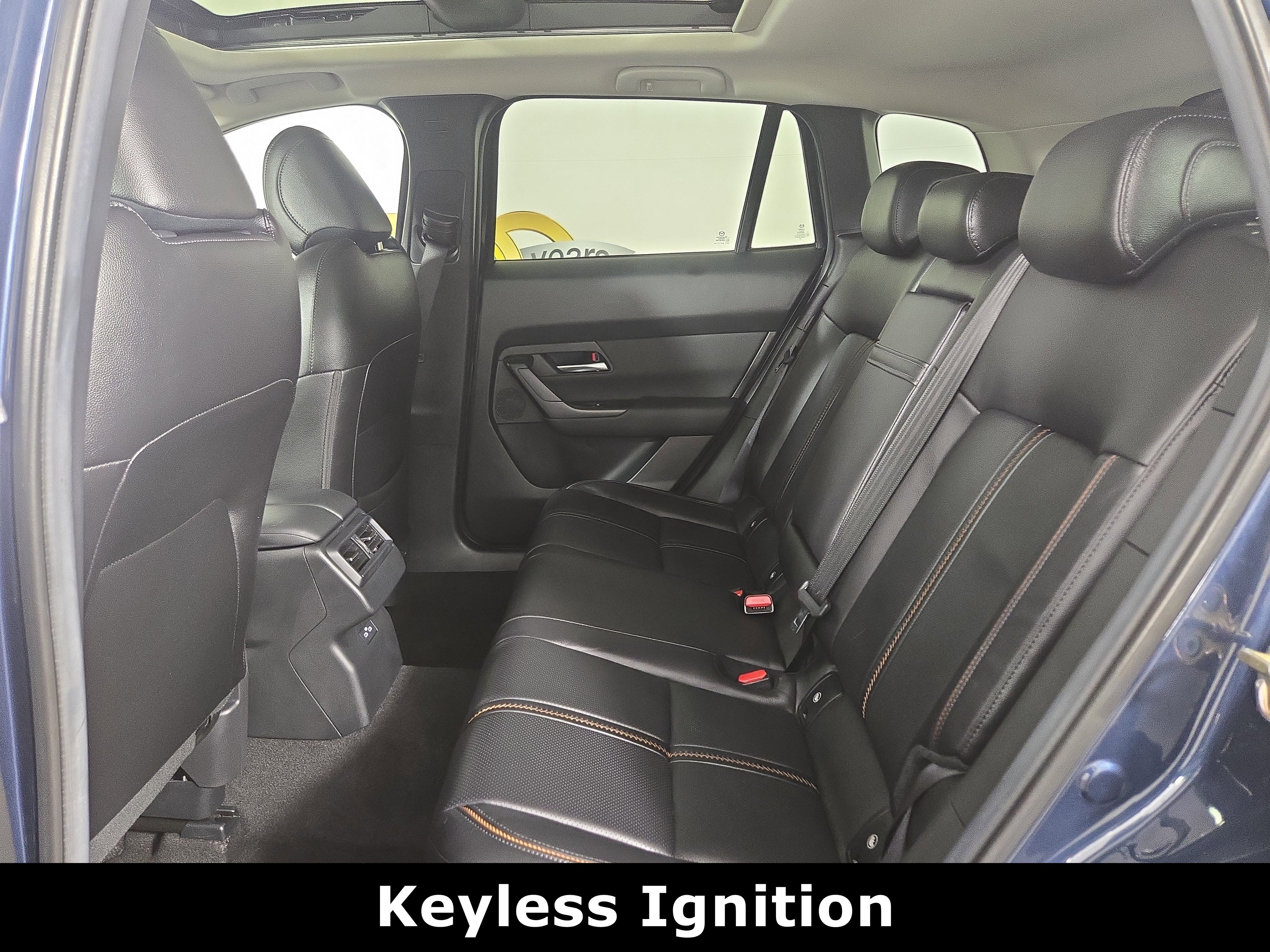 Used 2025 MAZDA CX-50 AWD 2.5 S w/ Premium Plus Pkg image 12