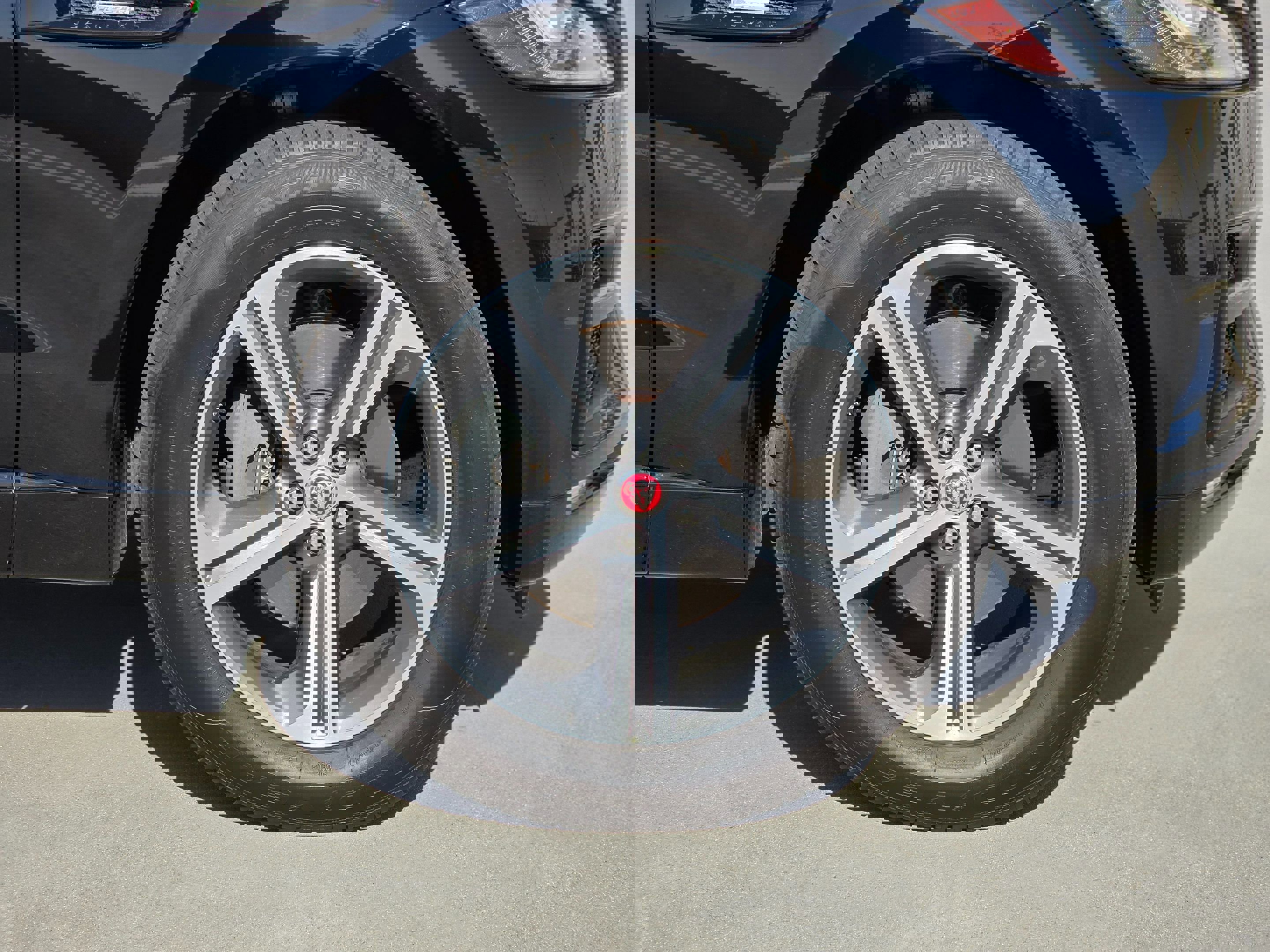 Used 2017 Jaguar F-PACE R-Sport AWD/4WD image 8