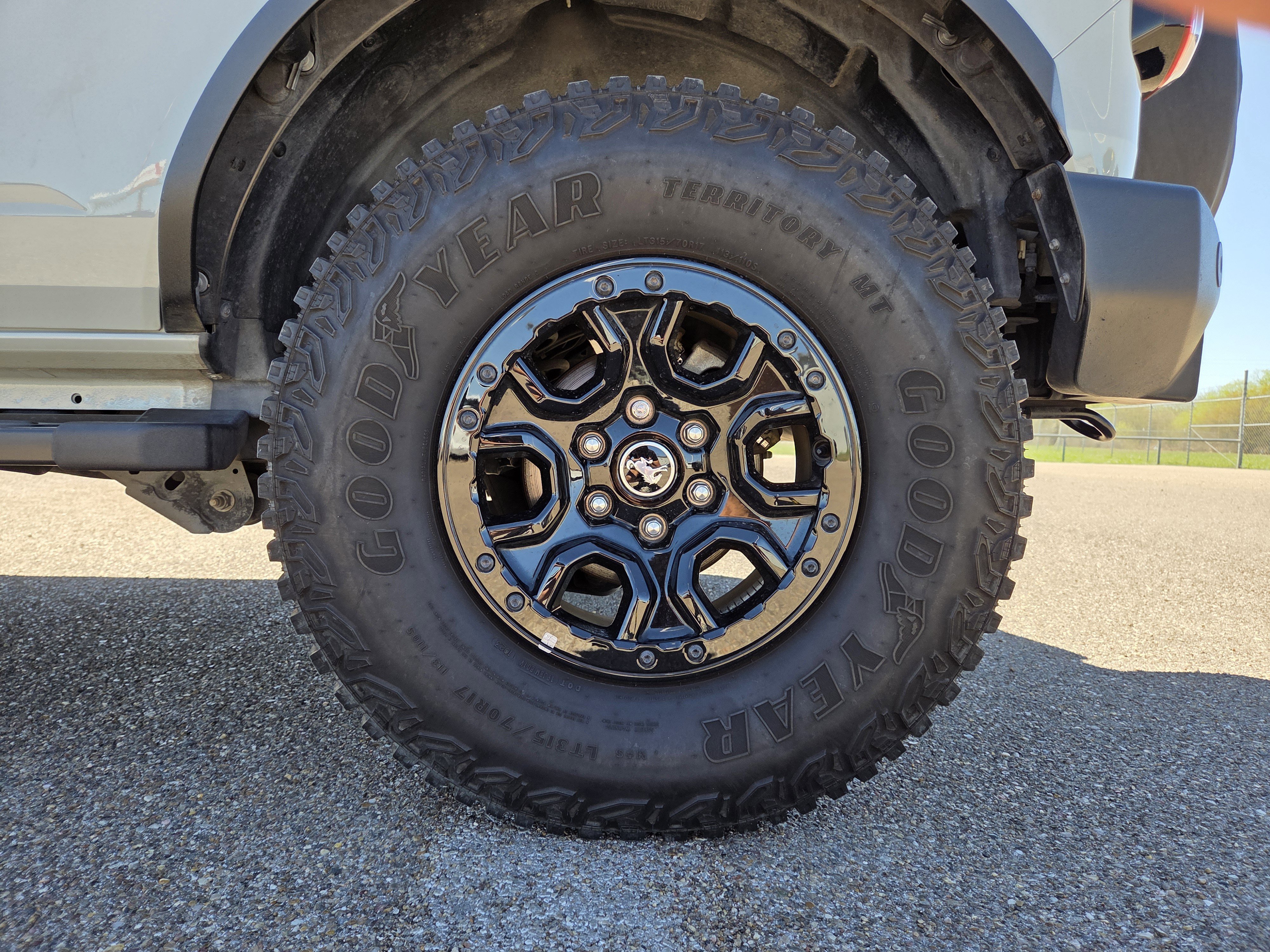 Used 2023 Ford Bronco Wildtrak image 9