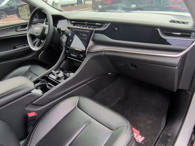 Used 2023 Jeep Grand Cherokee 4WD 4xe image 28