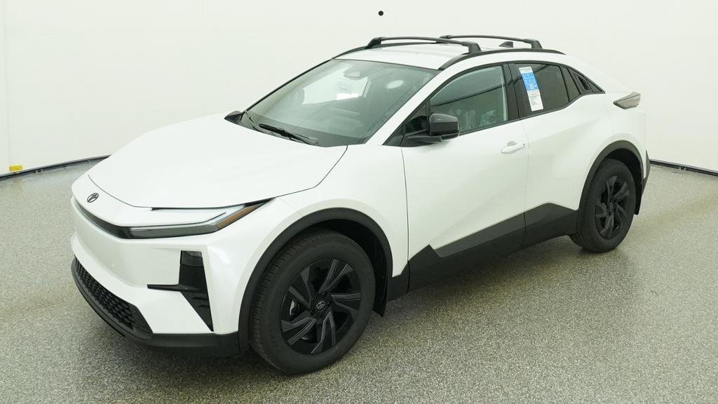 New 2026 Toyota C-HR w/ Cold Weather Package