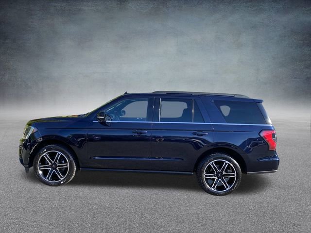 Used 2021 Ford Expedition Limited image 3