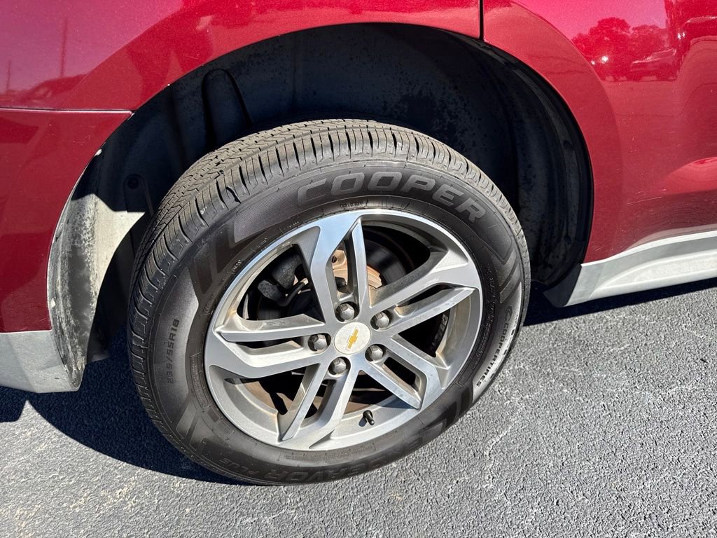 Used 2017 Chevrolet Equinox Premier w/ Enhanced Convenience Package image 32