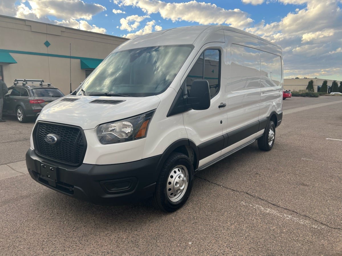 Used 2023 Ford Transit 250 Medium Roof AWD image 7