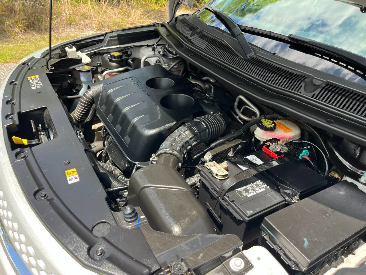 Used 2013 Ford Explorer Limited image 34