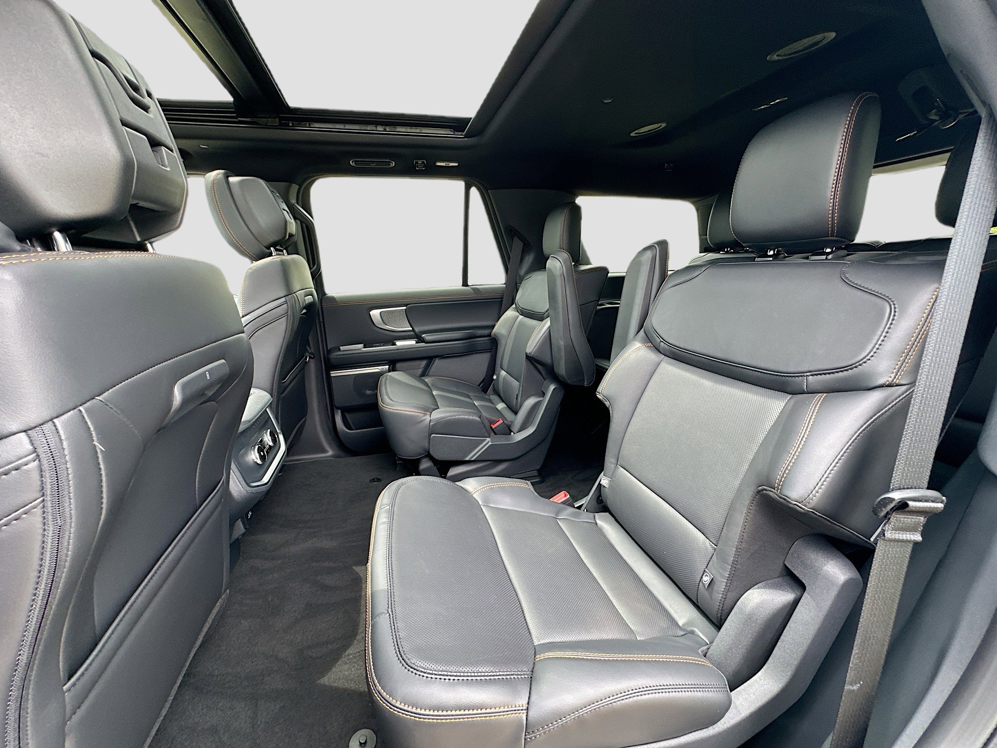 New 2026 Ford Expedition Tremor image 17