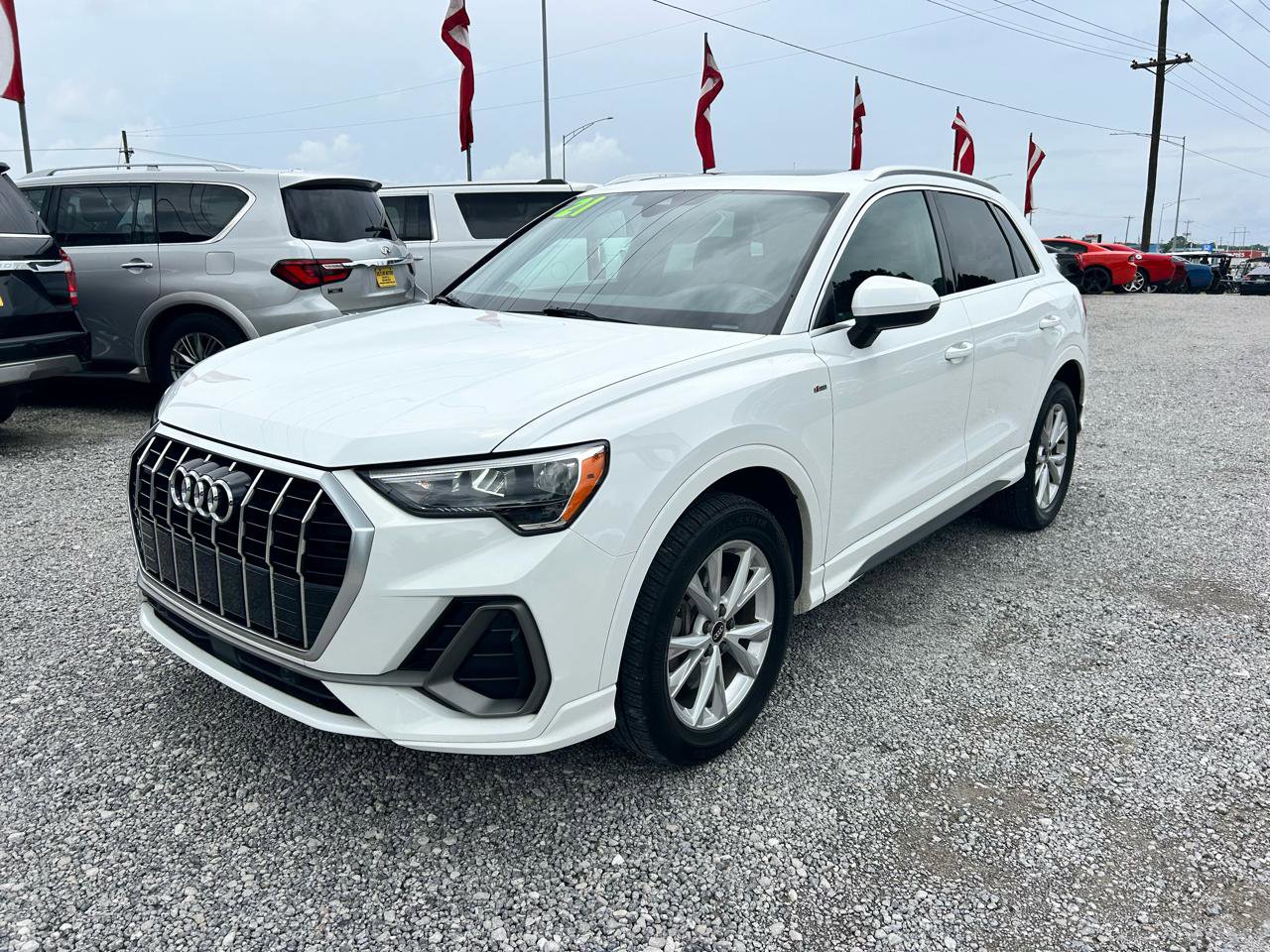 Used 2021 Audi Q3 2.0T Premium w/ Convenience Package AWD/4WD image 16