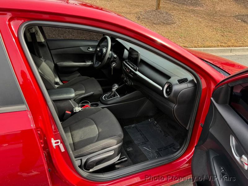 Used 2021 Kia Forte LXS image 15