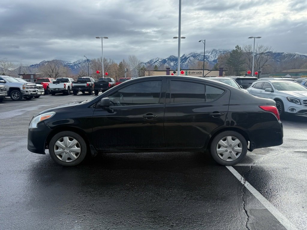 Used 2015 Nissan Versa S image 4