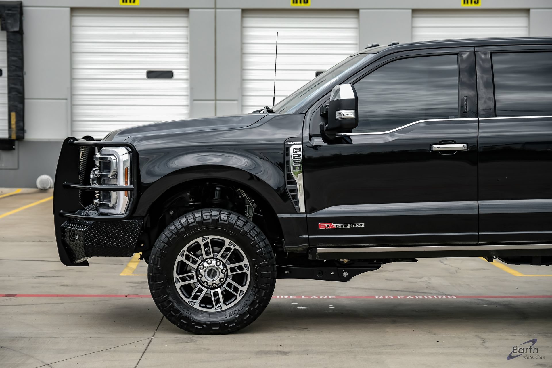 Used 2024 Ford F250 Limited w/ FX4 Off-Road Package AWD/4WD image 8