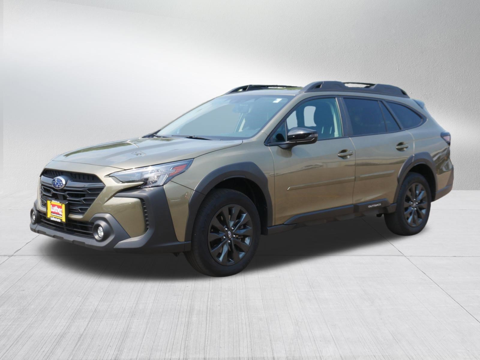 Used 2024 Subaru Outback Onyx Edition AWD/4WD image 3