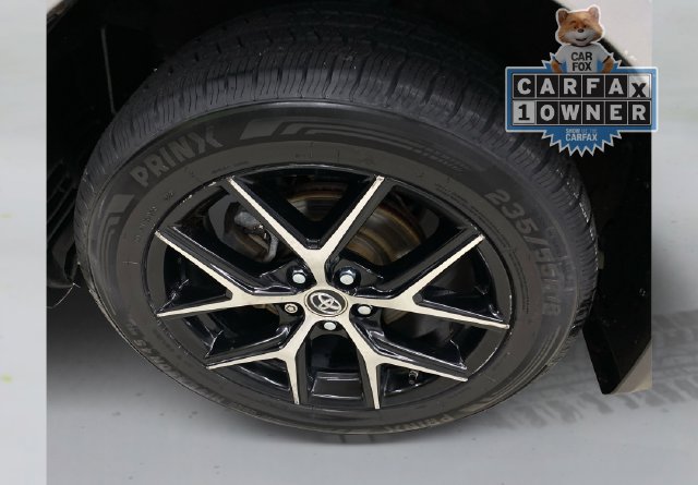 Used 2017 Toyota RAV4 SE w/ Power Special Value Package AWD/4WD image 20