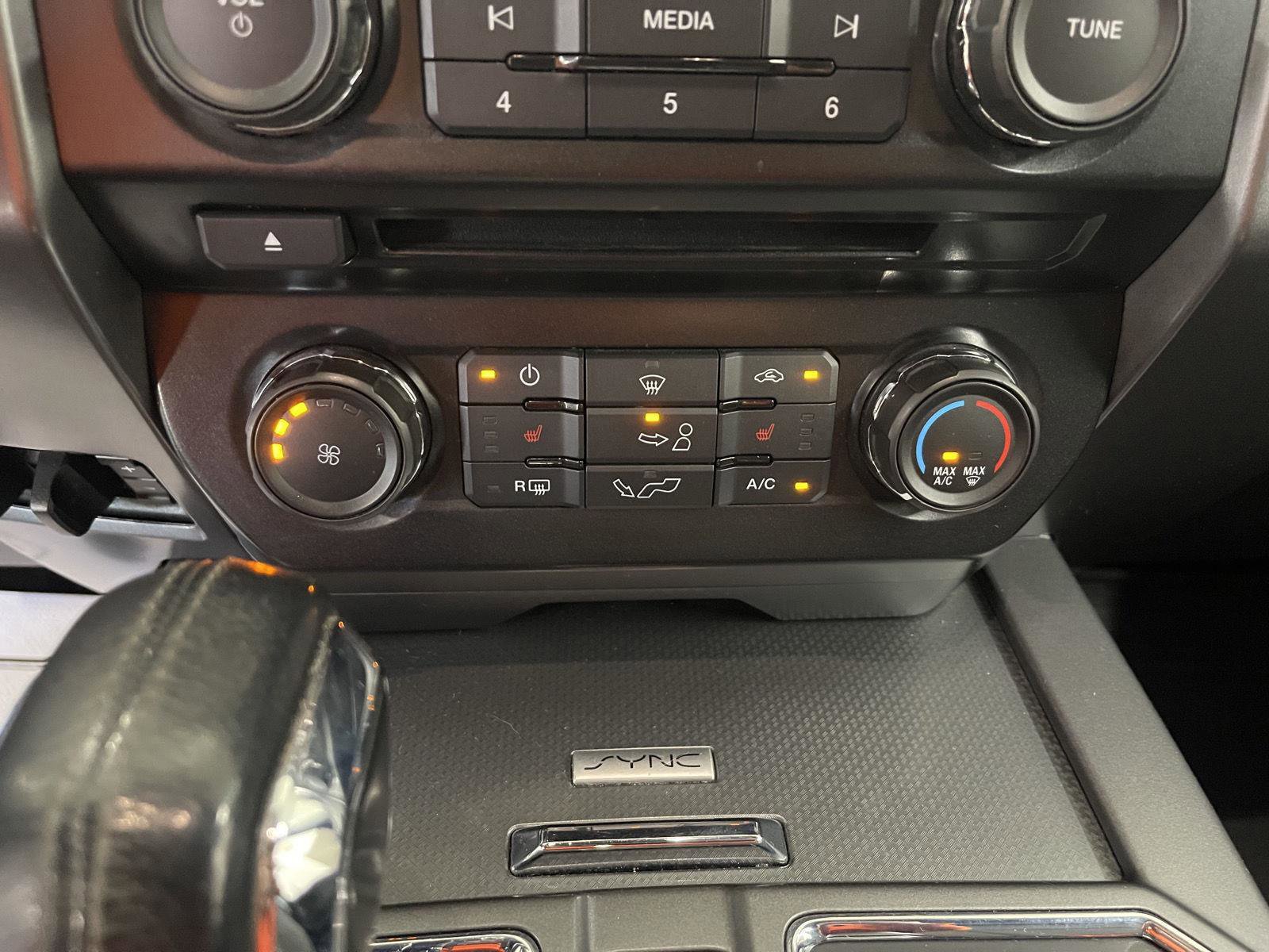 Used 2015 Ford F150 XLT w/ Equipment Group 302A Luxury image 20