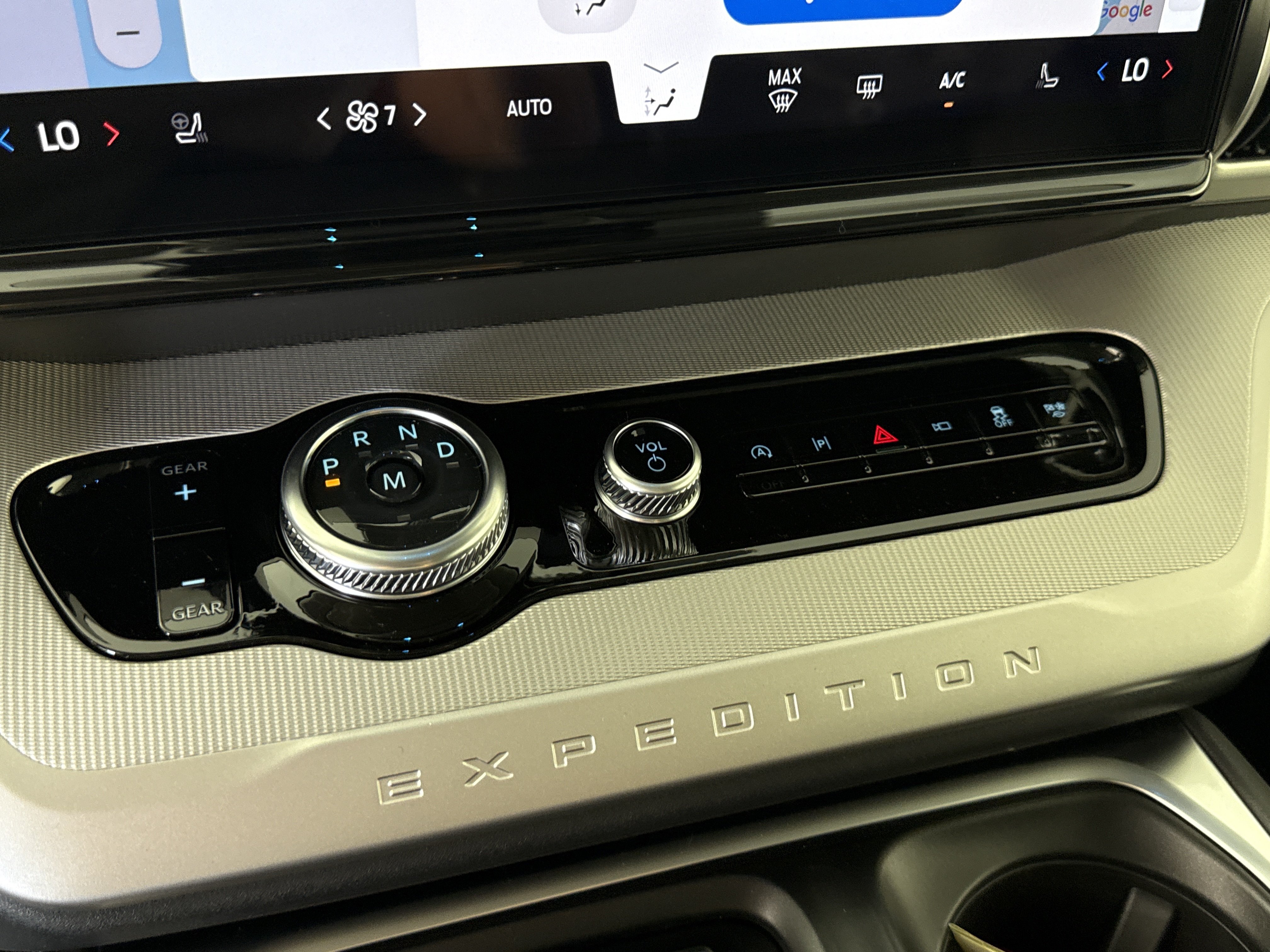 New 2027 Ford Expedition Active RWD image 23