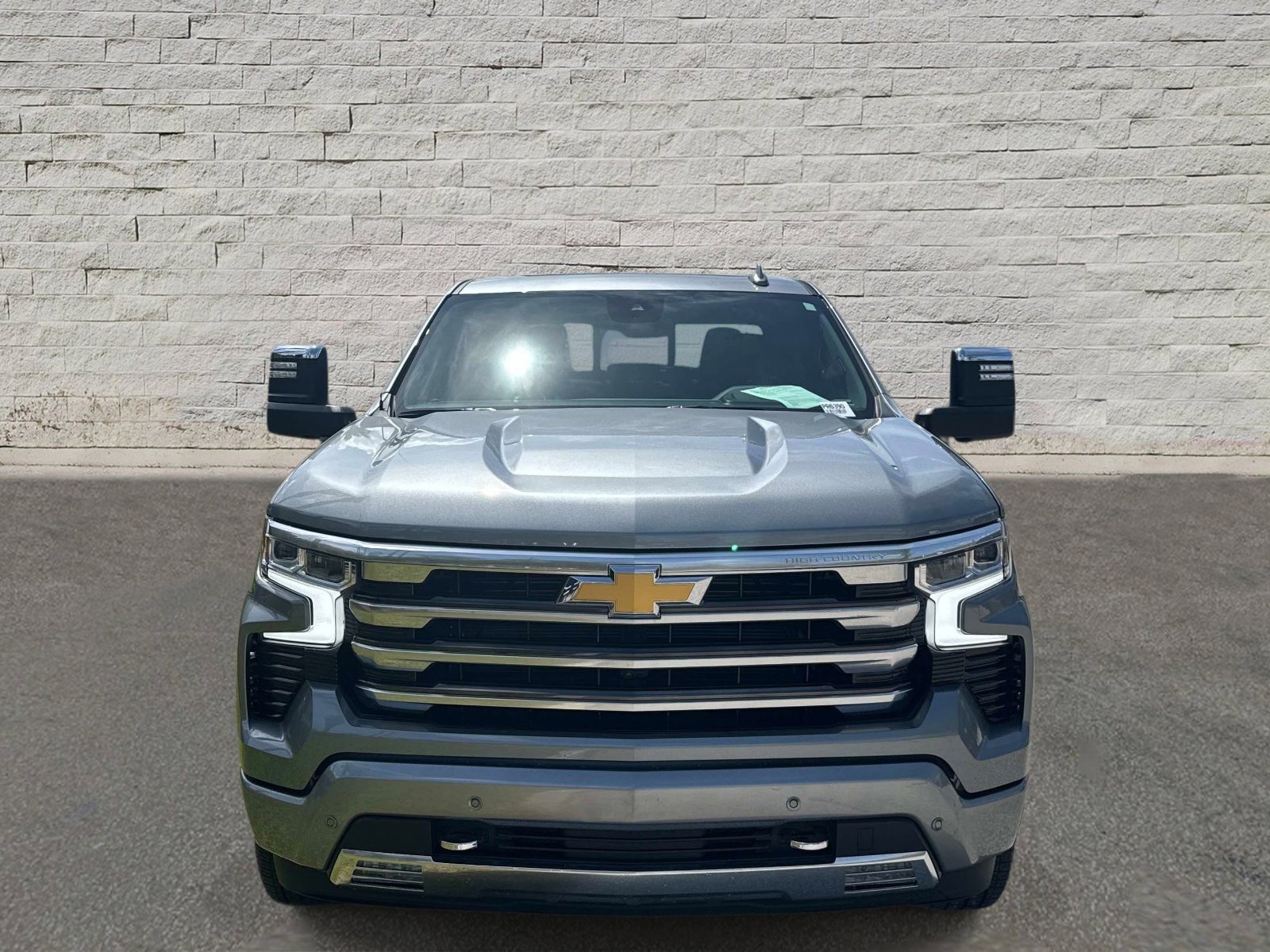 Used 2024 Chevrolet Silverado 1500 High Country w/ High Country Premium Package AWD/4WD image 8