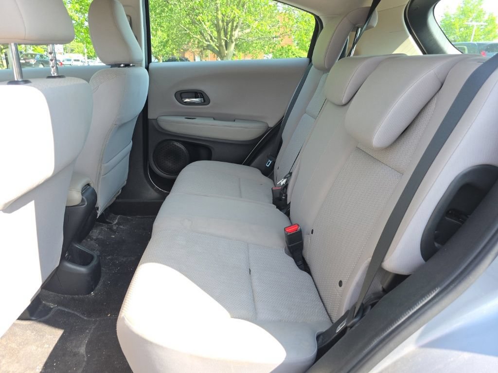 Used 2017 Honda HR-V LX image 22