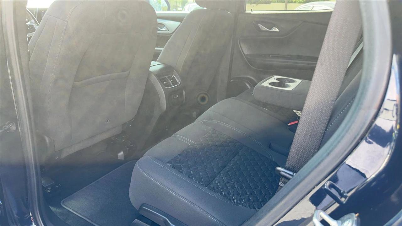 Used 2020 Chevrolet Blazer LT image 27