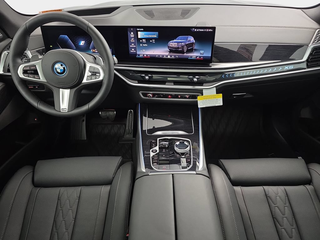 New 2026 BMW X5 xDrive50e w/ Executive Package AWD/4WD image 10