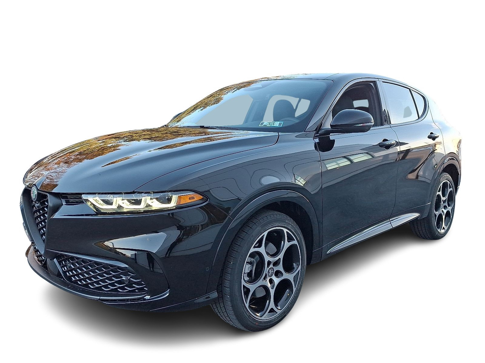 New 2025 Alfa Romeo Tonale w/ Premium Package image 2