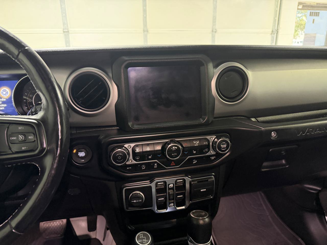 Used 2021 Jeep Wrangler Unlimited Sport AWD/4WD image 15