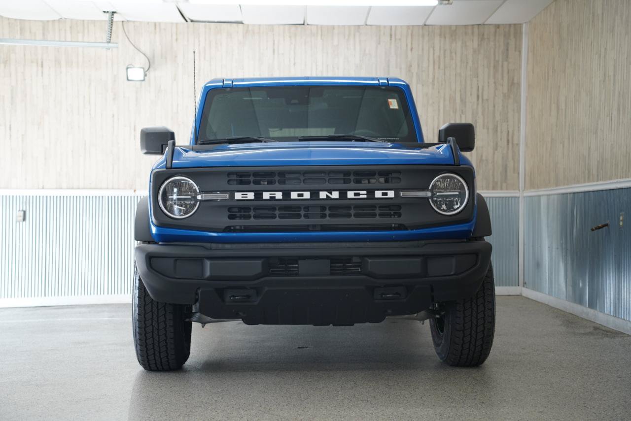 Used 2026 Ford Bronco Big Bend AWD/4WD image 2