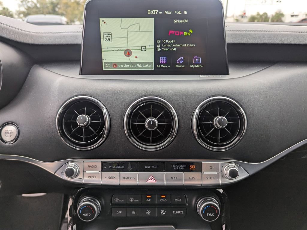 Used 2020 Kia Stinger GT2 image 19