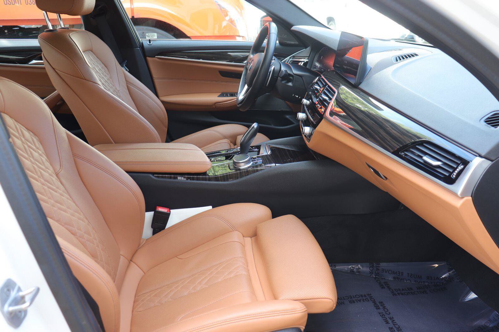 Used 2021 BMW 530i RWD image 17