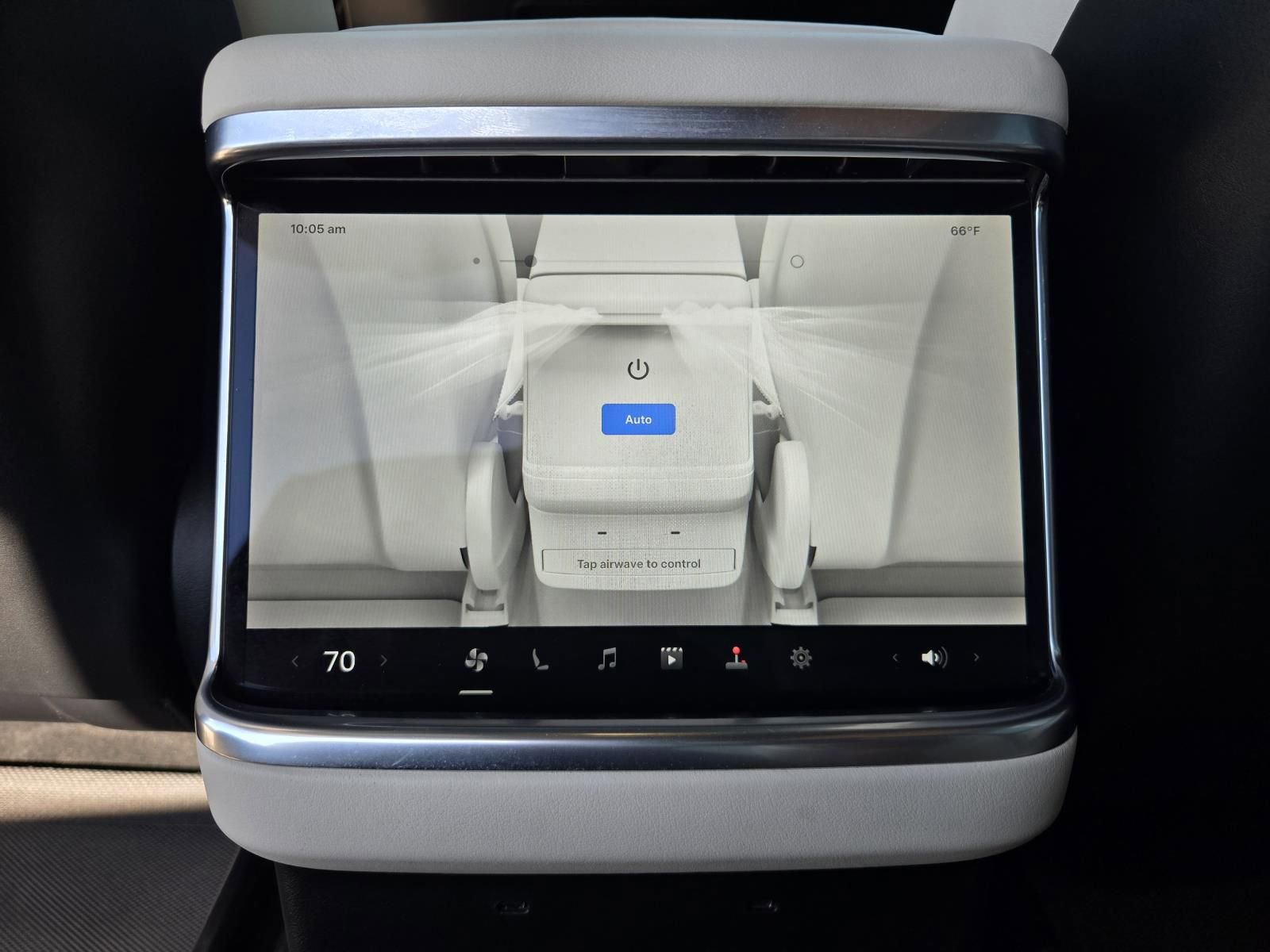 Used 2023 Tesla Model X Plaid image 22