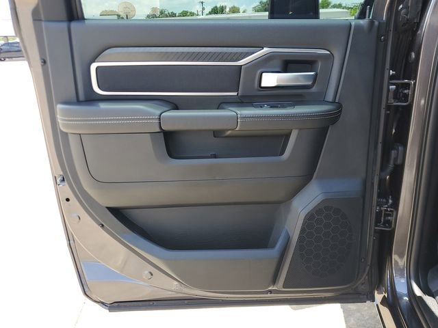 Used 2025 RAM 2500 Big Horn AWD/4WD image 14
