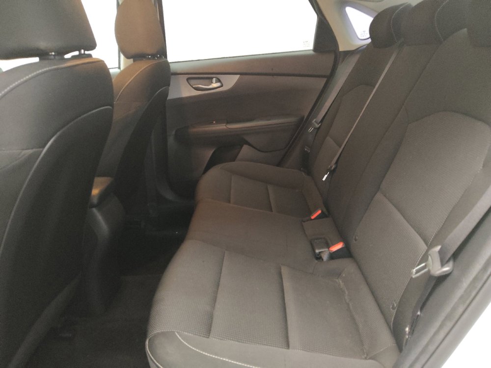 Used 2021 Kia Forte LXS FWD image 18